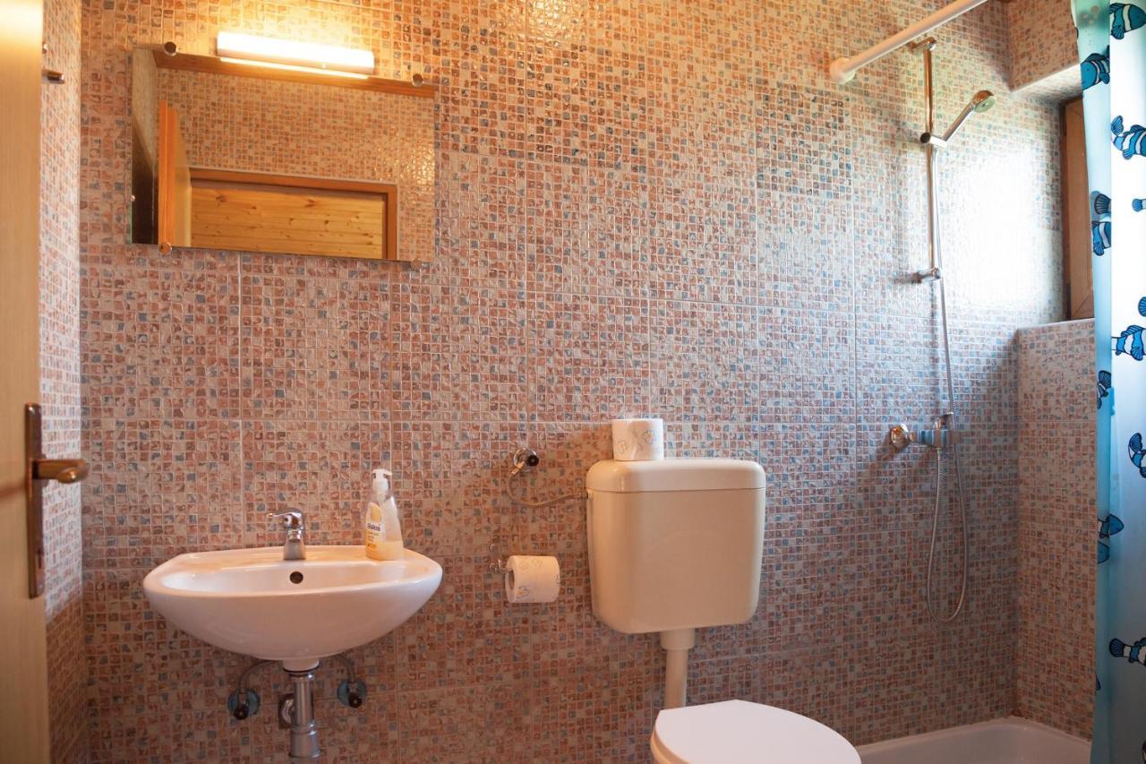 Guesthouse Zafran Smoljanac Dış mekan fotoğraf