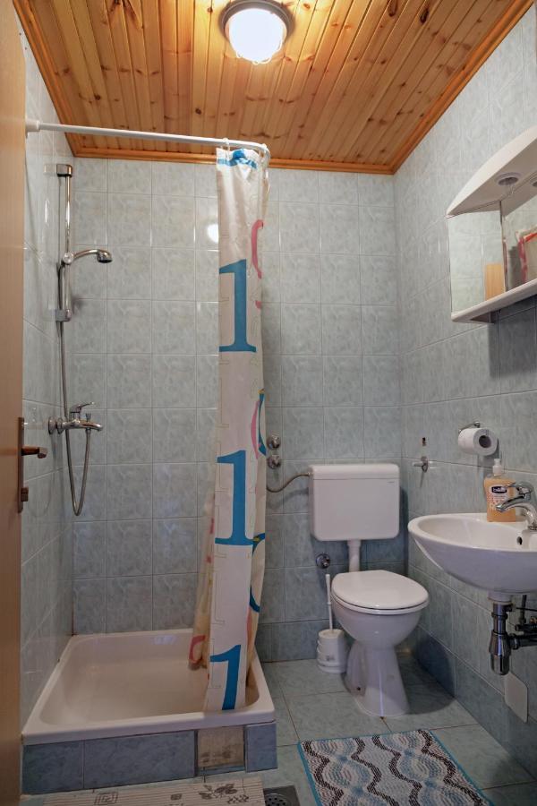Guesthouse Zafran Smoljanac Oda fotoğraf